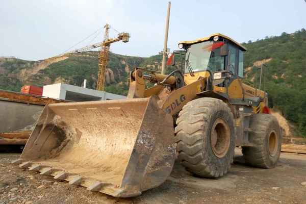 山西出售转让二手3000小时2010年临工LG953装载机