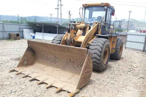 山西出售转让二手5000小时2010年龙工LG855装载机