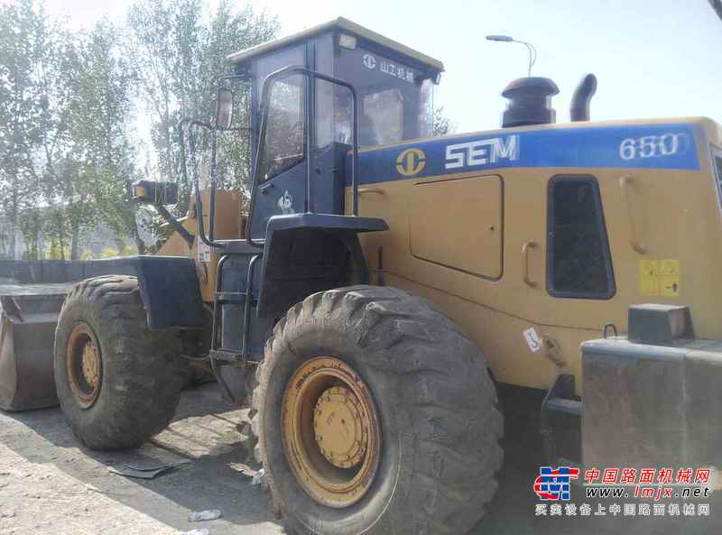 辽宁出售转让二手3500小时2008年山工SEM650装载机