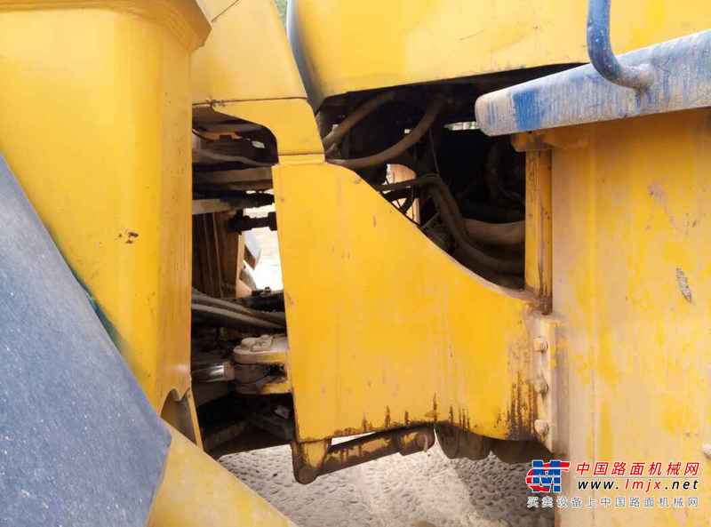 山西出售转让二手6000小时2004年龙工LG850装载机