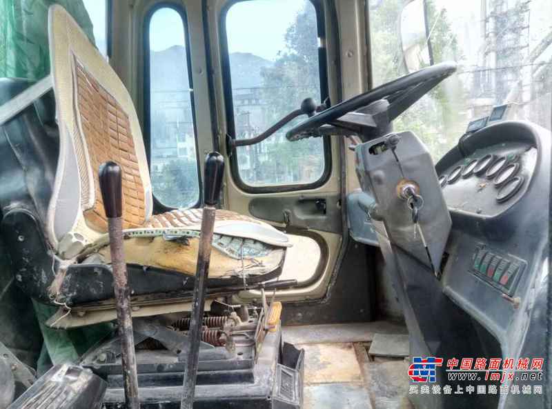 广东出售转让二手8900小时2008年龙工850装载机