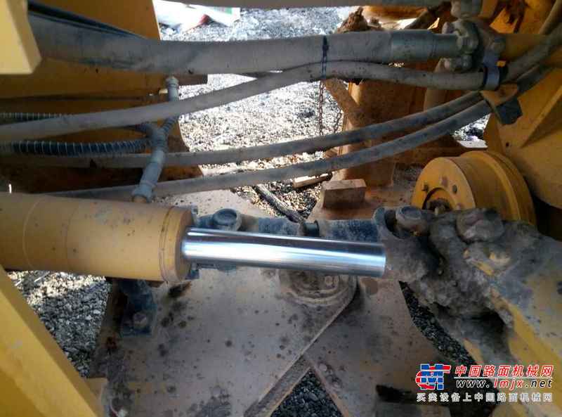 宁夏出售转让二手6000小时2012年柳工CLG836装载机