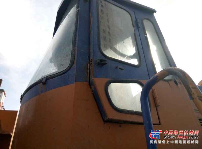 宁夏出售转让二手6000小时2009年龙工LG855装载机