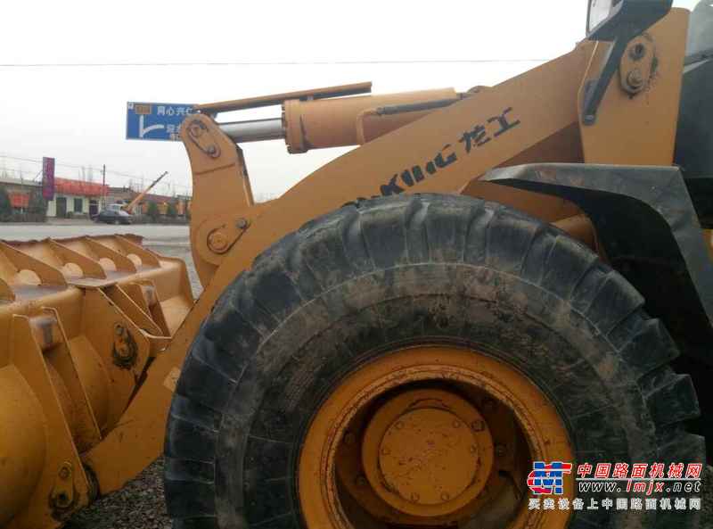 宁夏出售转让二手4000小时2011年龙工LG855B装载机