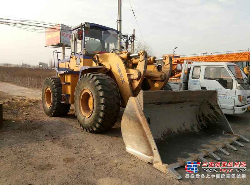 宁夏出售转让二手8000小时2010年龙工ZL50C装载机