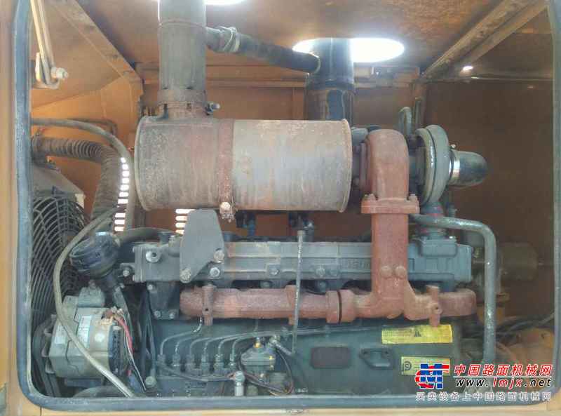 陕西出售转让二手2100小时2012年龙工LG833B装载机