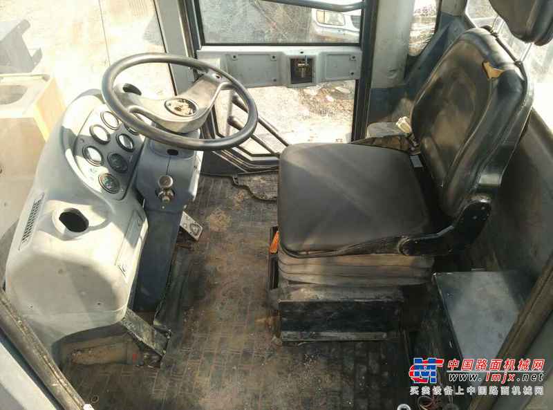 陕西出售转让二手3374小时2011年龙工LG855D装载机