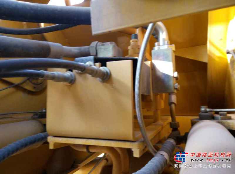 山西出售转让二手50小时2015年厦工XG955H装载机