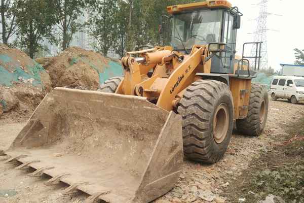 陕西出售转让二手3500小时2010年龙工LG855B装载机