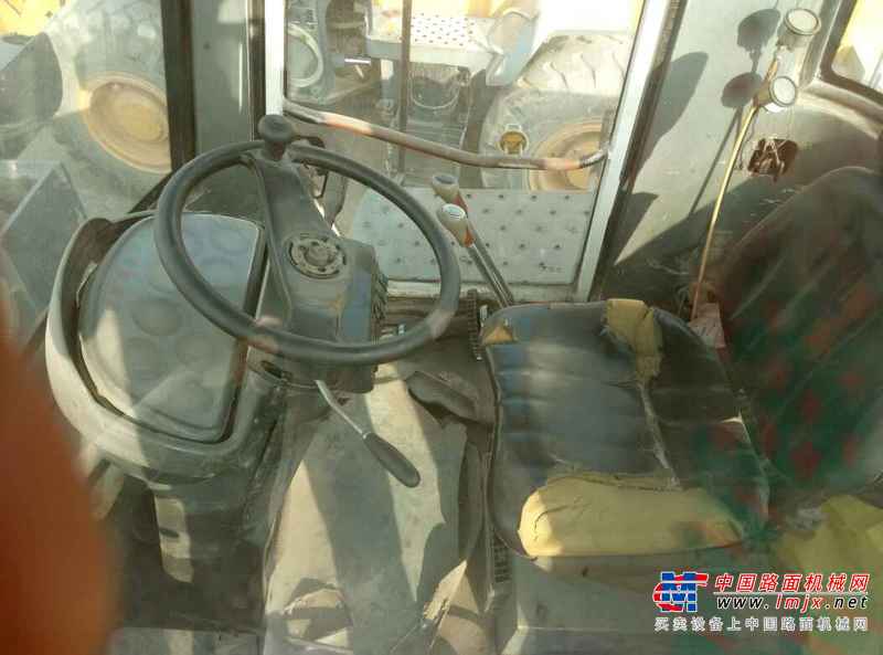 山西出售转让二手7000小时2005年徐工LW520F装载机
