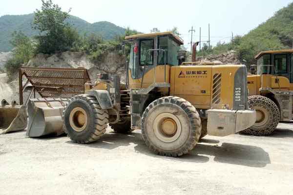 山西出售转让二手2500小时2011年临工LG953装载机