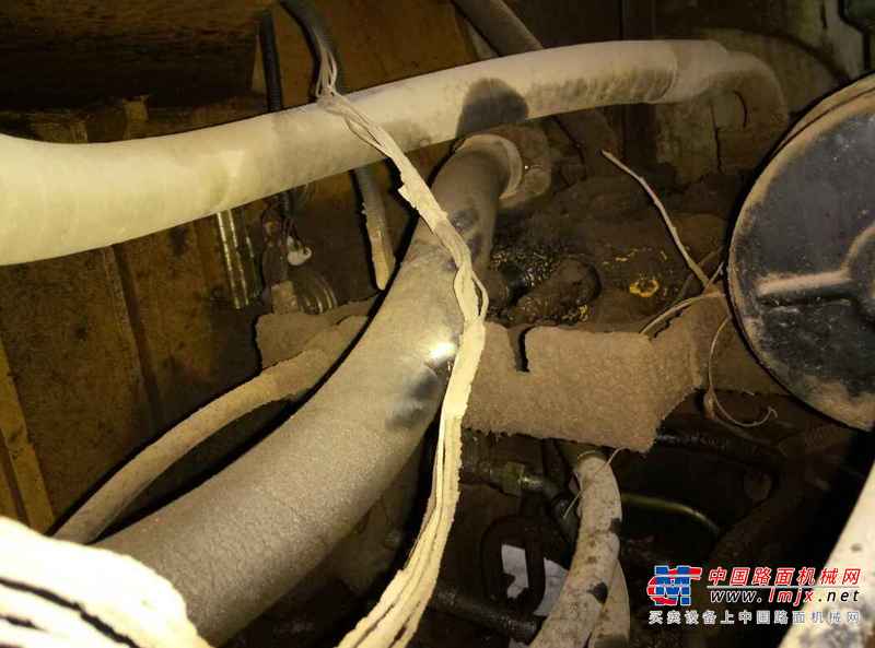 山西出售转让二手3500小时2010年山工SEM652B装载机