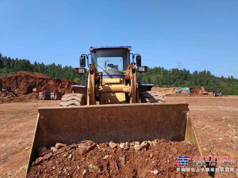 江西出售转让二手5000小时2013年龙工LG850D装载机