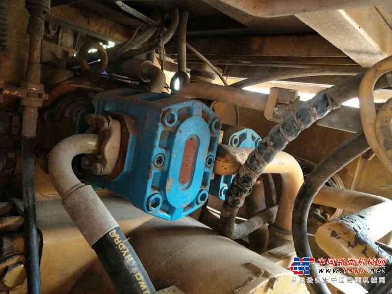 广东出售转让二手8500小时2010年龙工LG850装载机