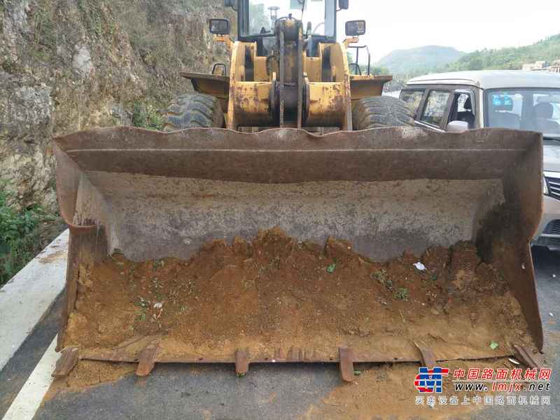 贵州出售转让二手8000小时2011年厦工XG955IIIIL装载机