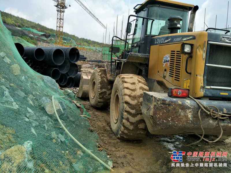 贵州出售转让二手6100小时2011年福田雷沃FL956F装载机