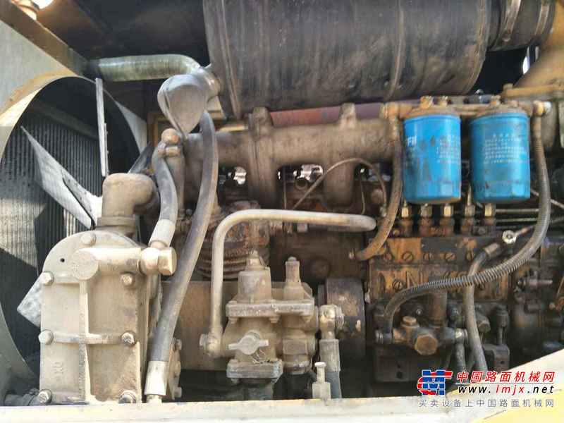 贵州出售转让二手7800小时2009年徐工LW321F装载机