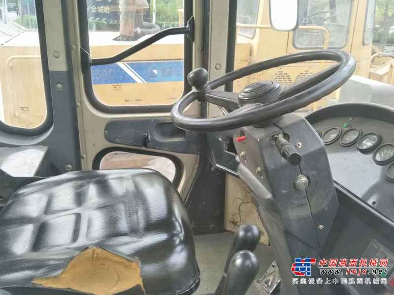 辽宁出售转让二手5000小时2010年龙工LG850装载机