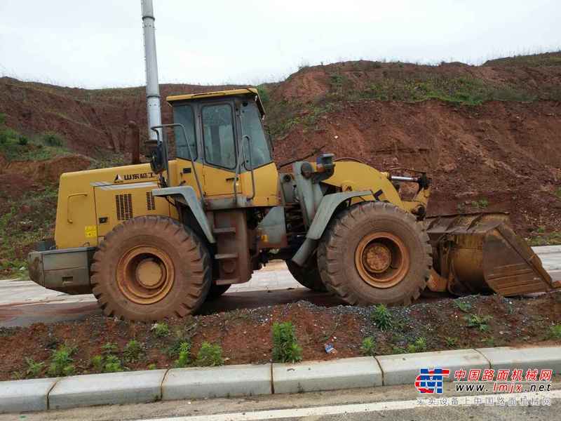 江西出售转让二手8000小时2008年临工LG952装载机
