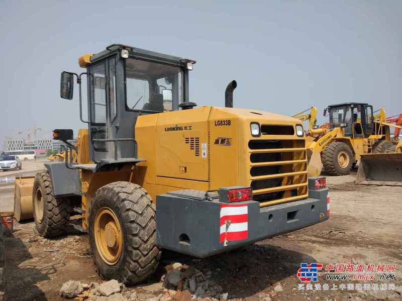 陕西出售转让二手5000小时2005年龙工LG833G装载机