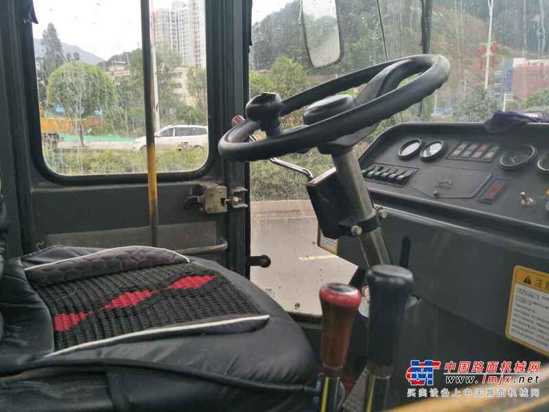 贵州出售转让二手2600小时2012年临工LG933L装载机