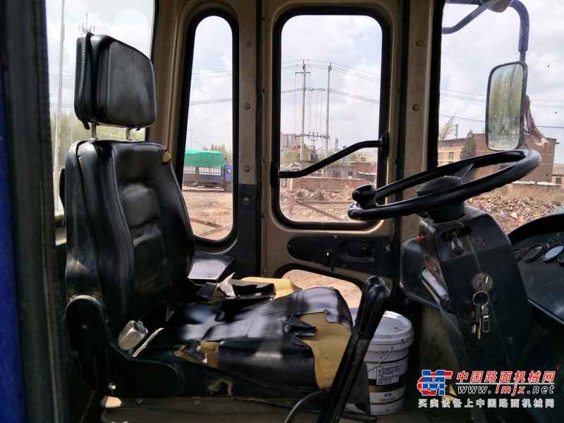 辽宁出售转让二手5000小时2010年龙工LG850装载机