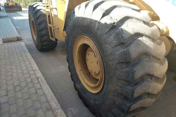 甘肃出售转让二手8800小时2008年柳工ZL50C装载机