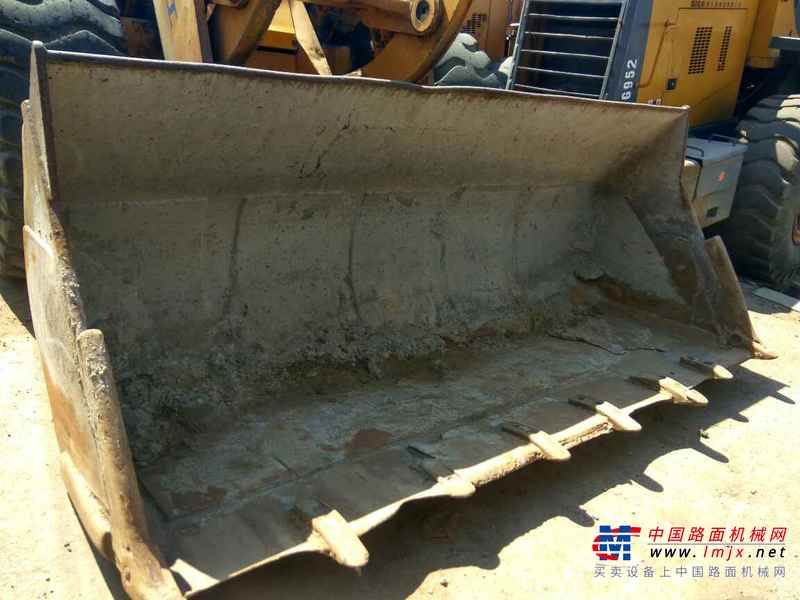 辽宁出售转让二手3000小时2008年龙工LG850装载机
