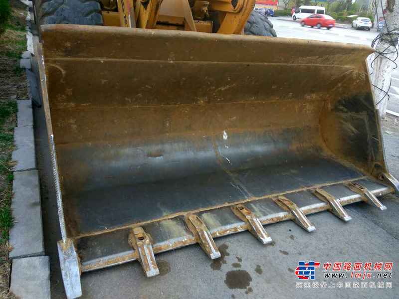 辽宁出售转让二手2000小时2008年龙工LG850装载机