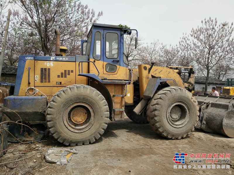 山西出售转让二手5200小时2008年龙工LG850装载机