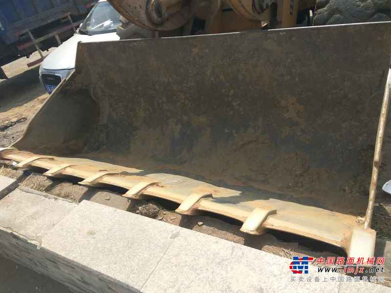 辽宁出售转让二手2000小时2007年龙工ZL50B装载机