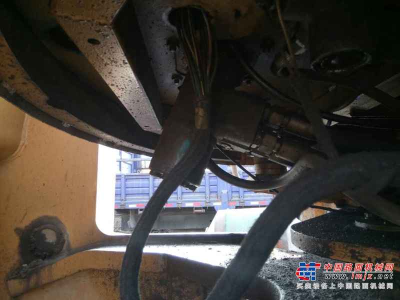 吉林出售转让二手5000小时2011年龙工LG855B装载机