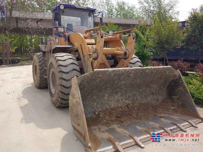 山东出售转让二手6000小时2010年龙工LG850装载机