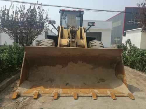 山东出售转让二手6528小时2011年山工SEM952装载机