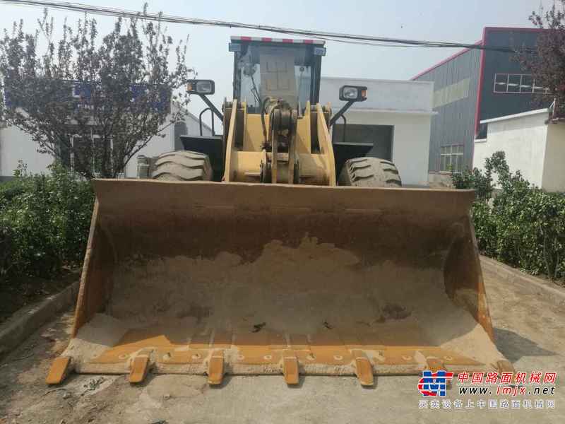 山东出售转让二手6528小时2011年山工SEM952装载机