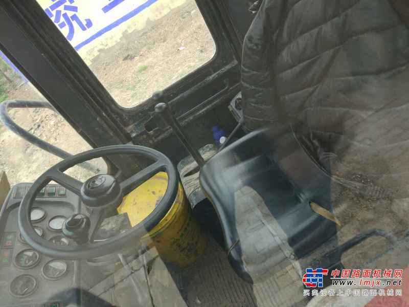 山东出售转让二手4000小时2012年山工SEM652B装载机