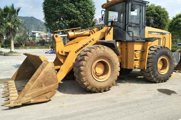 贵州出售转让二手3200小时2011年龙工LG855B装载机