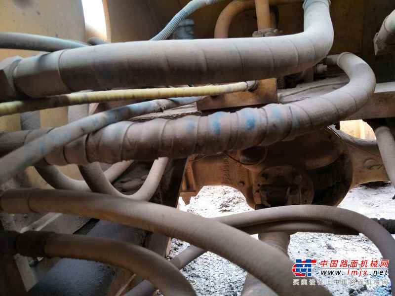 云南出售转让二手4523小时2010年龙工LG833B装载机