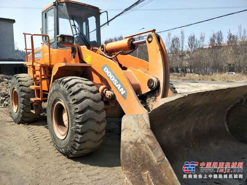 辽宁出售转让二手5000小时2012年斗山DL505装载机