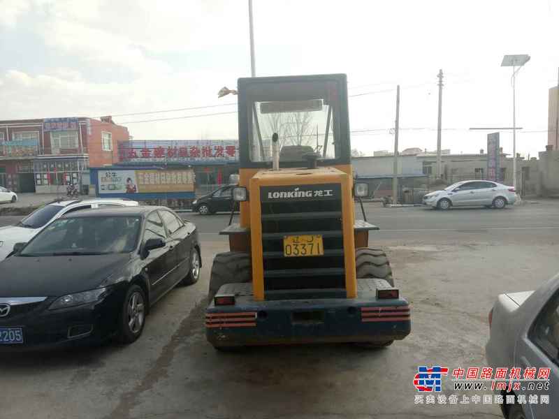 辽宁出售转让二手4000小时2010年龙工CL820装载机