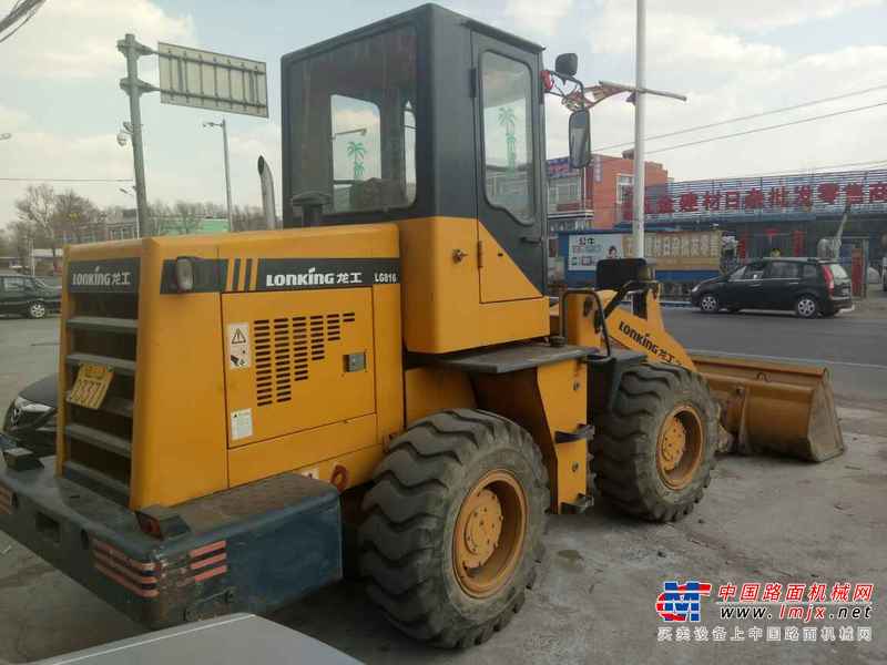 辽宁出售转让二手4000小时2010年龙工CL820装载机