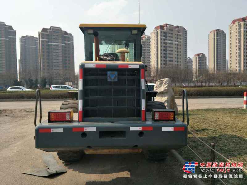 天津出售转让二手6000小时2010年徐工LW300F装载机