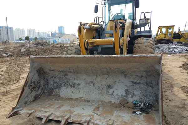 山东出售转让二手6000小时2010年临工LG952装载机