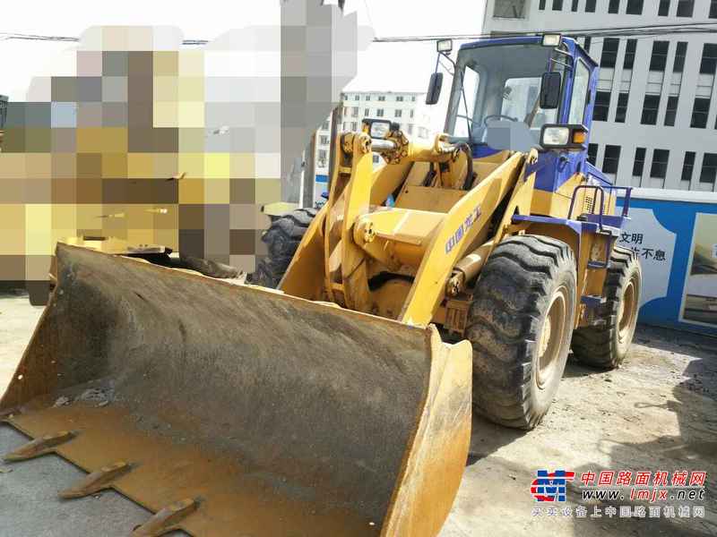 湖北出售转让二手10000小时2007年龙工LG833装载机