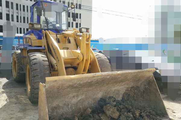 湖北出售转让二手10000小时2008年龙工LG833装载机