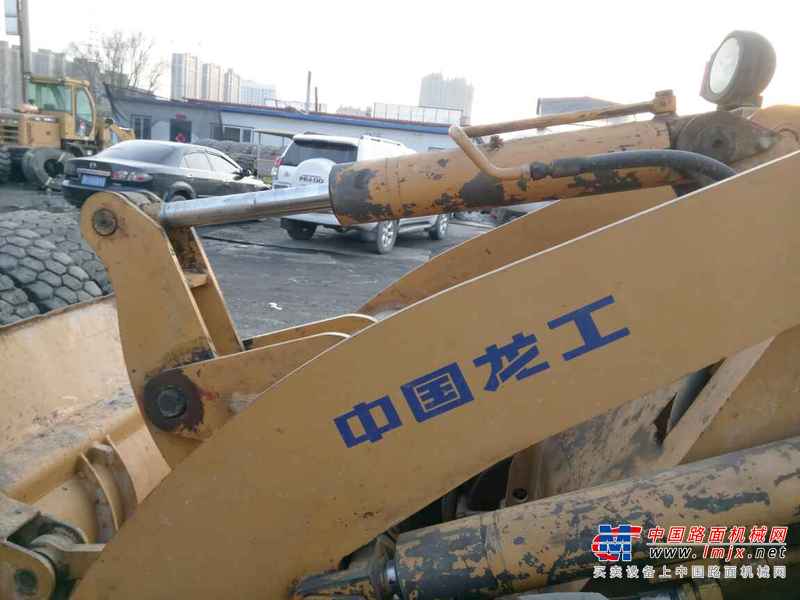 吉林出售转让二手1200小时2015年龙工LG818装载机