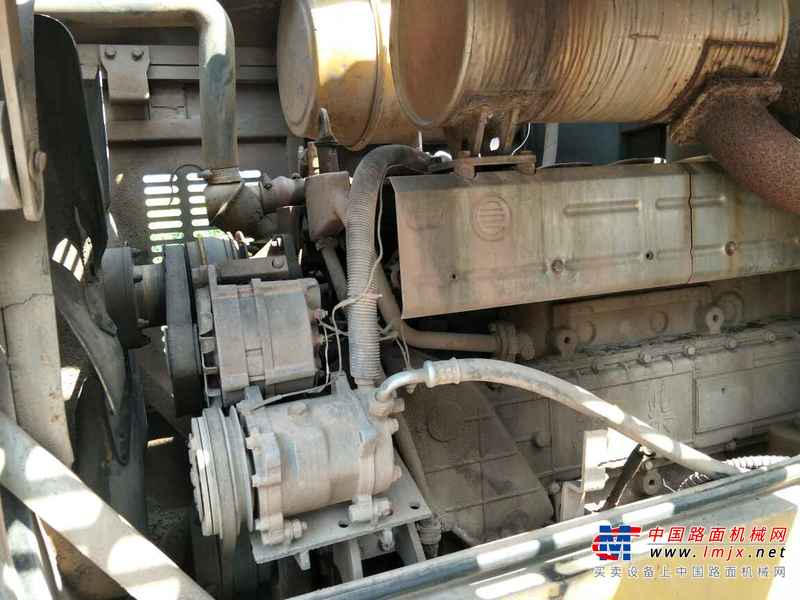 四川出售转让二手3200小时2013年龙工LG855装载机