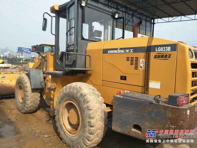 贵州出售转让二手4000小时2010年龙工LG833B装载机