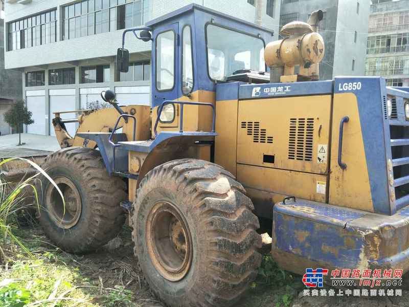 四川出售转让二手5200小时2008年龙工LG850装载机