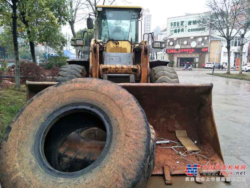 江西出售转让二手10000小时2009年临工LG952装载机